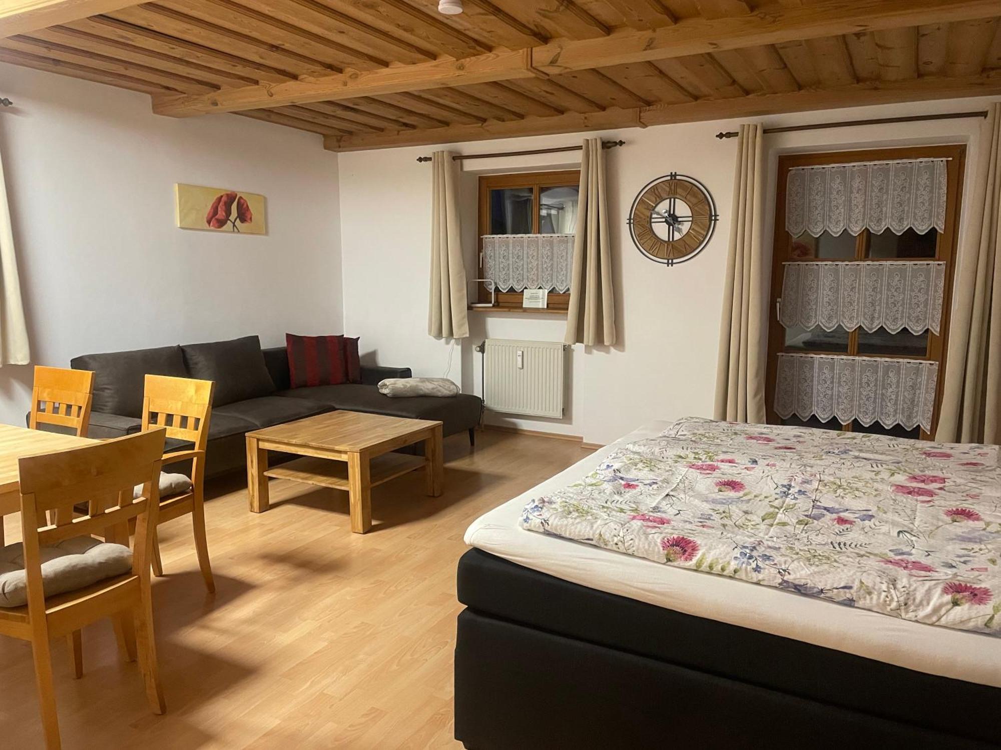 Rachel Apartment Hauzenberg Bagian luar foto